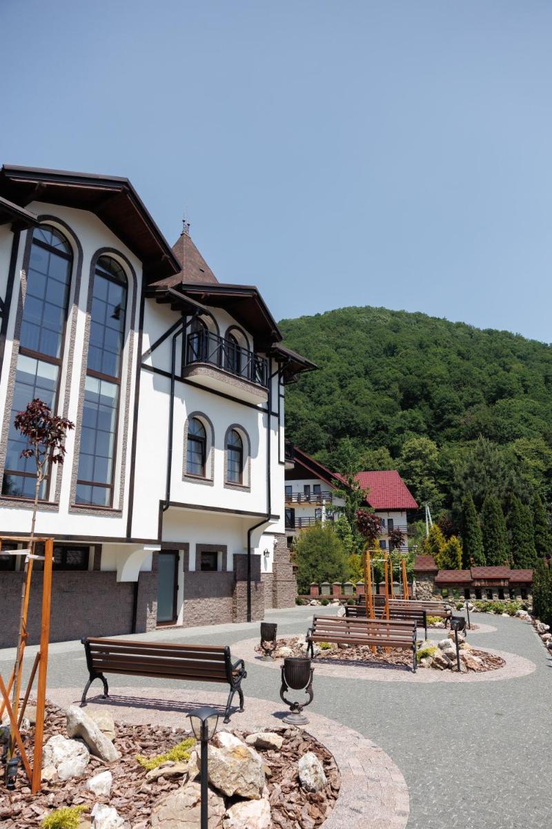 Image 4 of Апартаменти в центрі Шаян