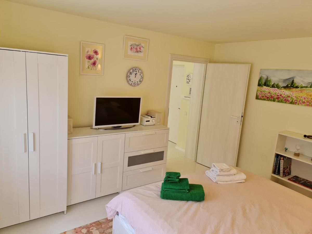 Image 5 of Apartamentul ALB