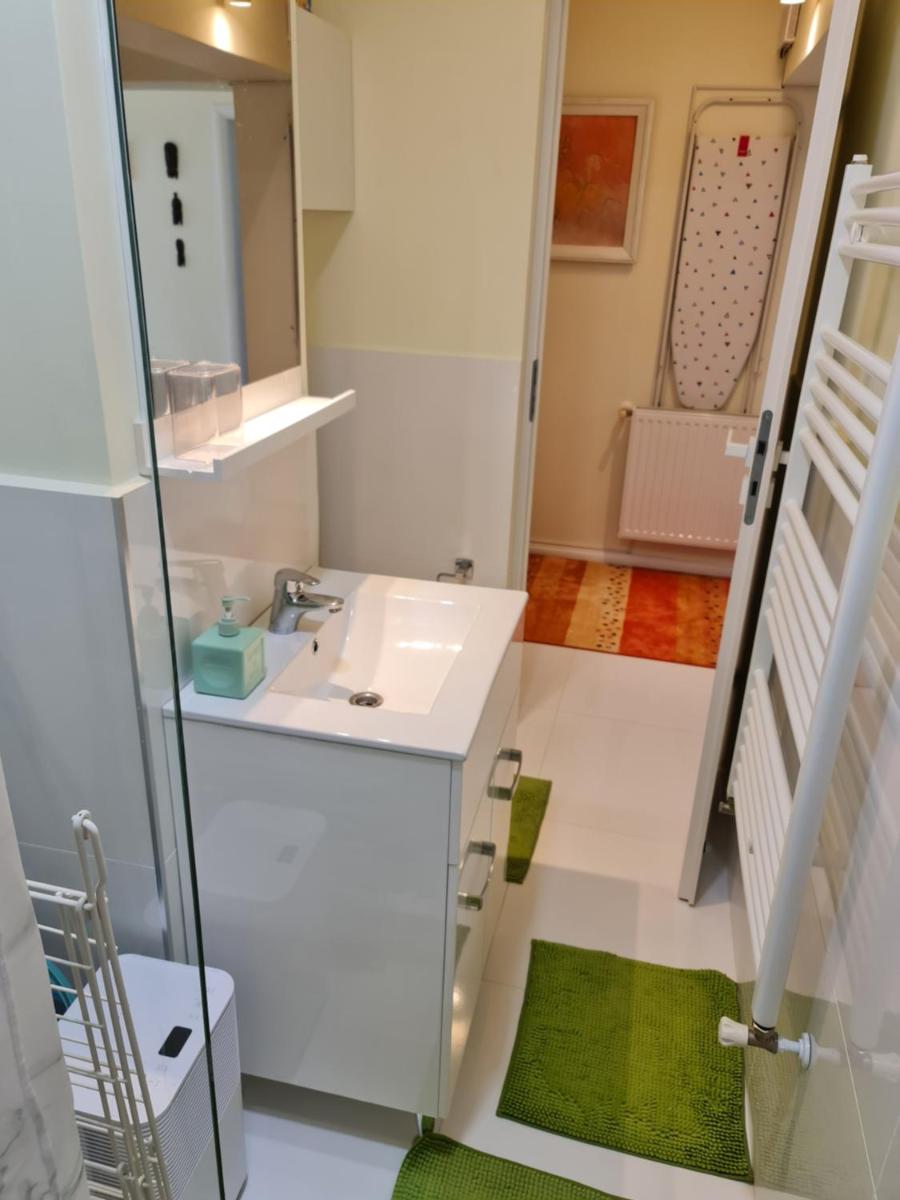 Image 3 of Apartamentul ALB