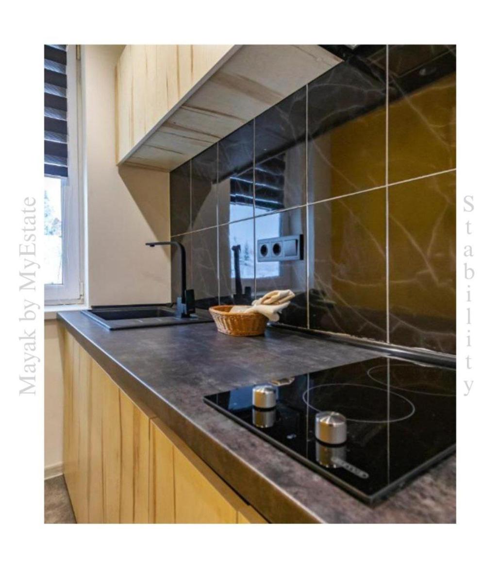 Image 3 of Aparthotel “Mayak Yablunytsia”