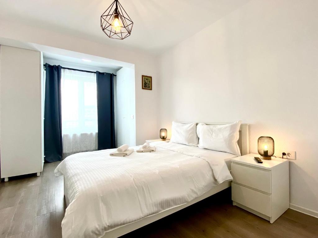 Image 1 of Astoria Apartment – Pet Friendly