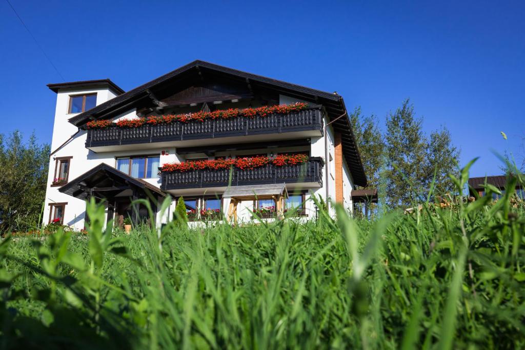 Image 1 of Bran Monte Crai Chalet
