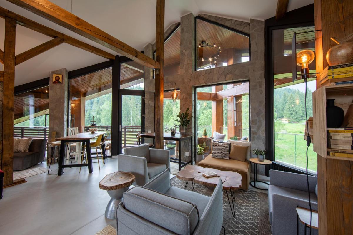 Image 5 of Bransilvania Fantasy Boutique Chalet – Adults Only