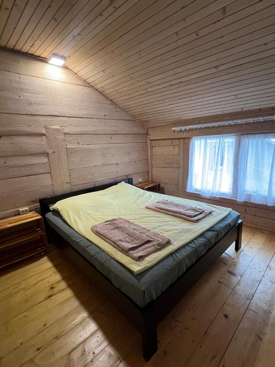 Image 4 of Будиночок над річкою