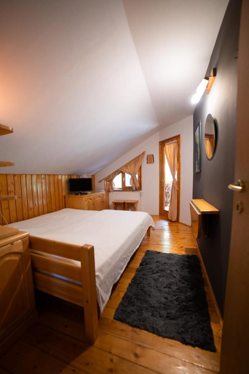 Image 4 of Cabana MIA Valisoara