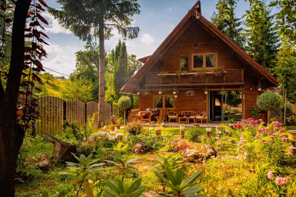 Image 1 of Cabana Mistic