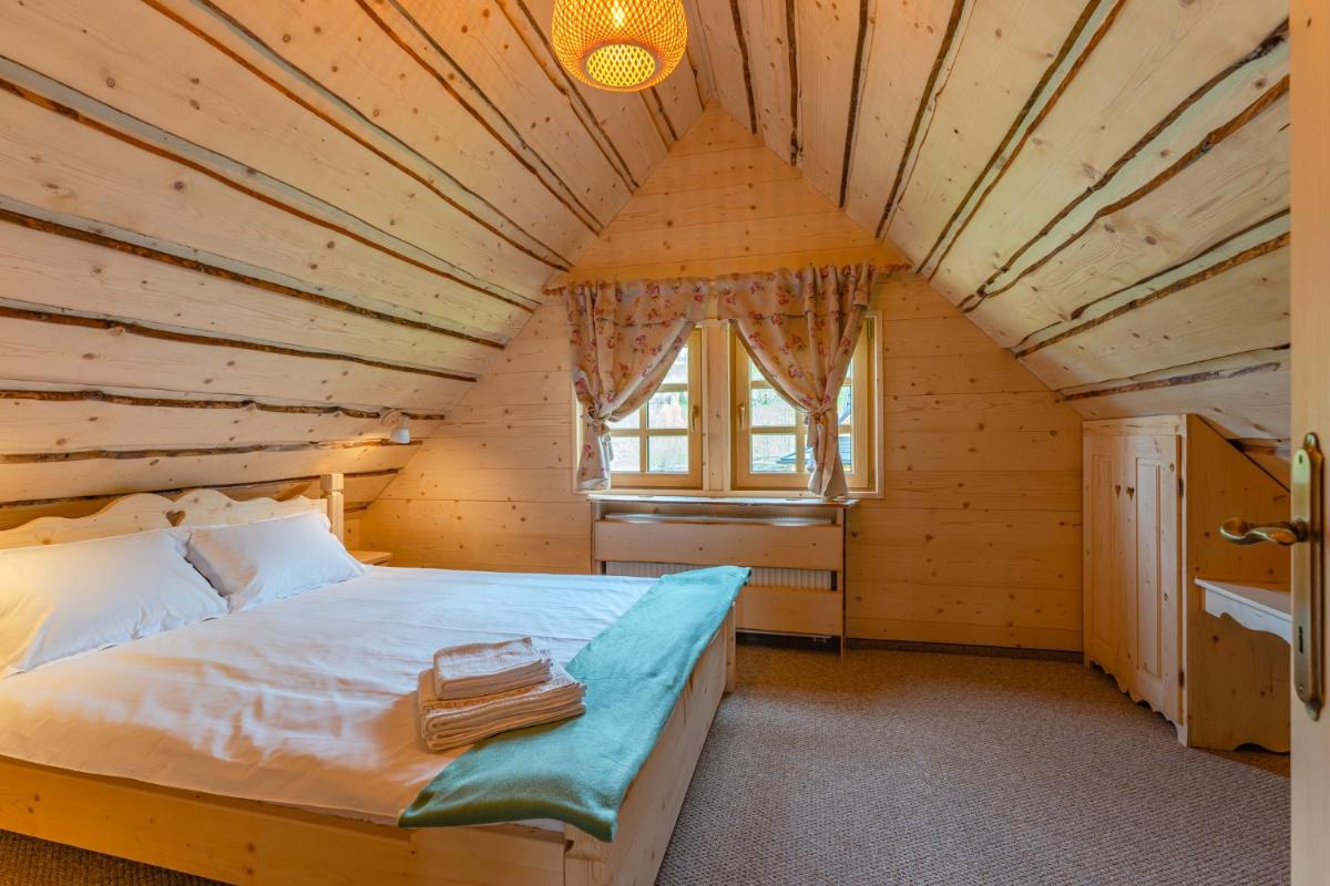 Image 2 of Cabane de Poveste