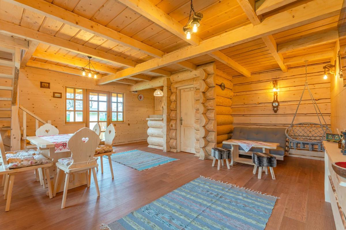 Image 4 of Cabane de Poveste