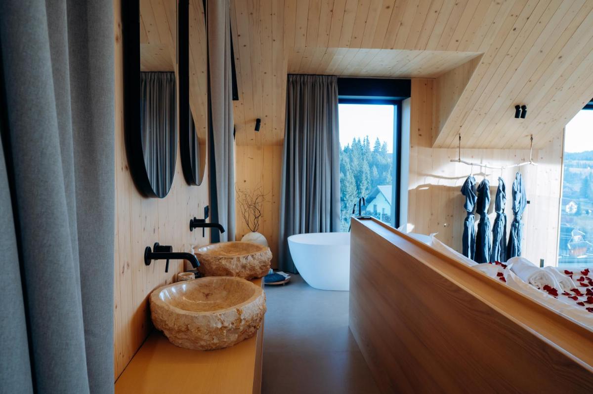 Image 3 of Calm Luxury Chalet Natural Apartments