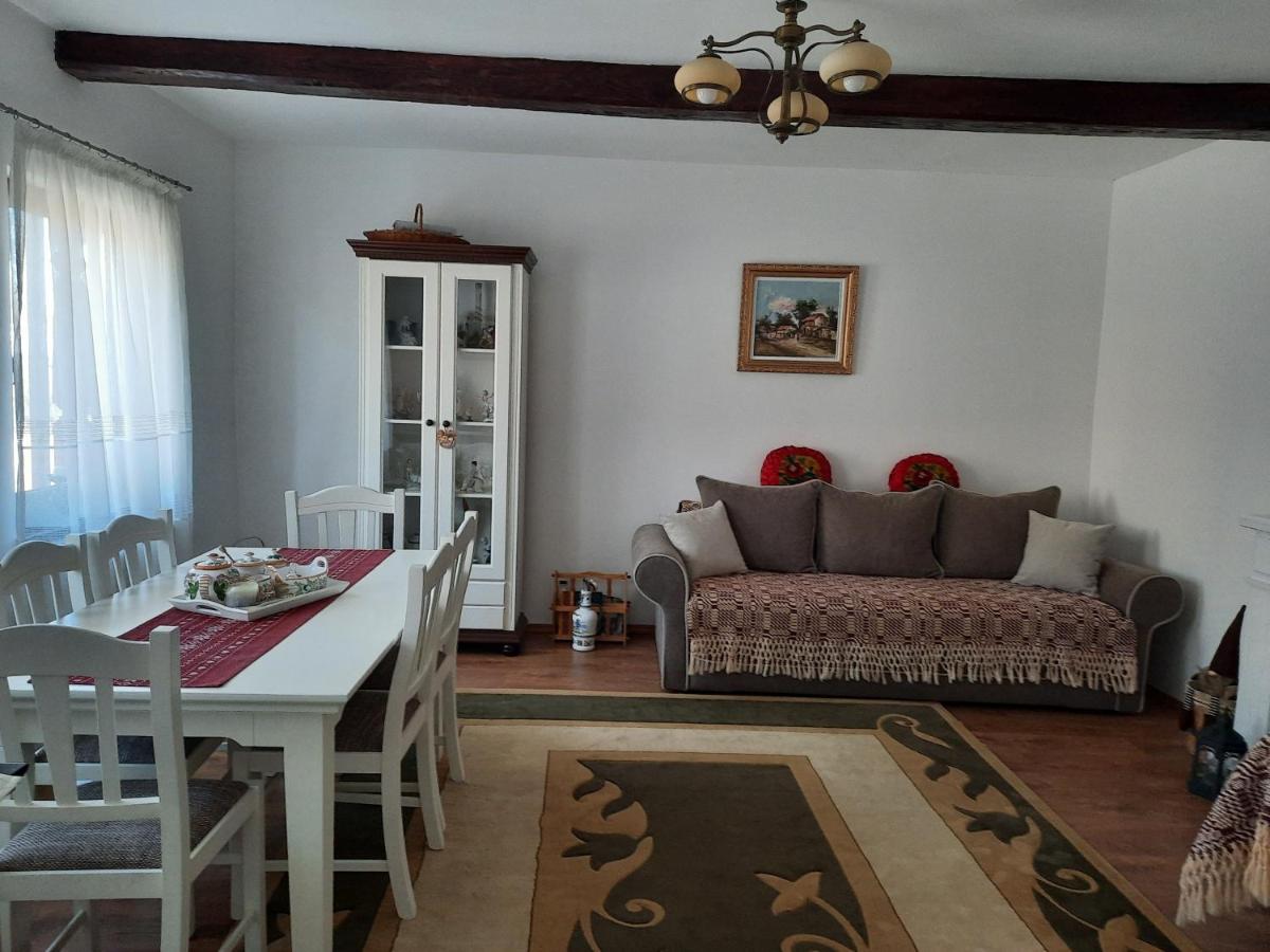 Image 4 of Casa Bunicilor