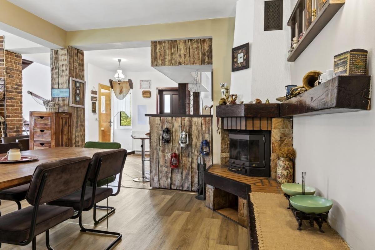 Image 3 of Casa Georgea