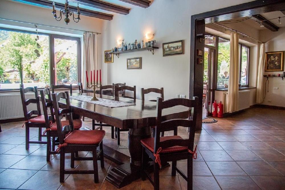 Image 5 of Casa din Vale