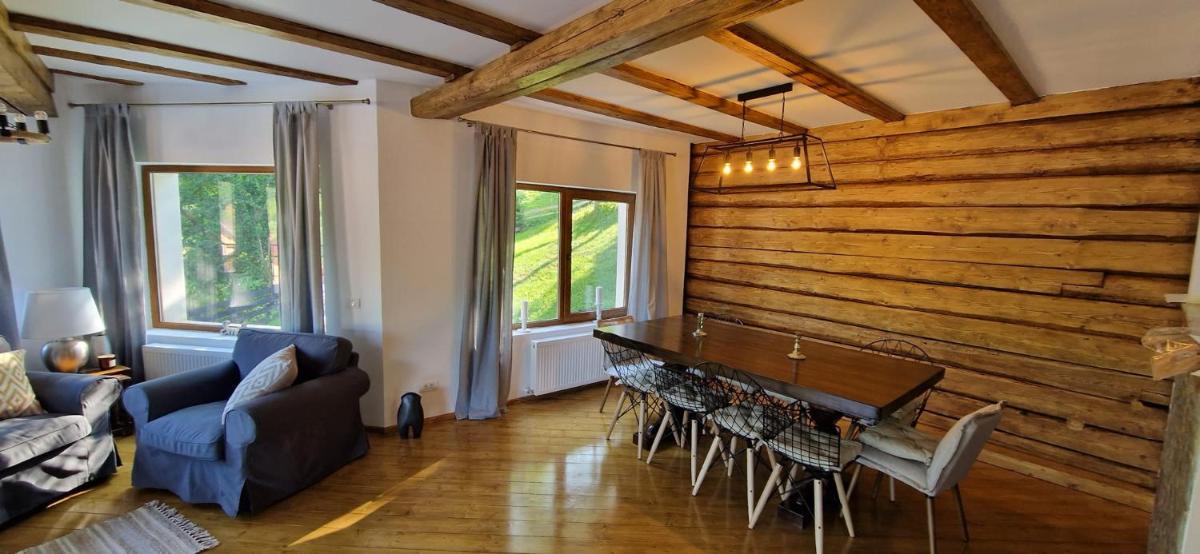Image 2 of Chalet Poarta
