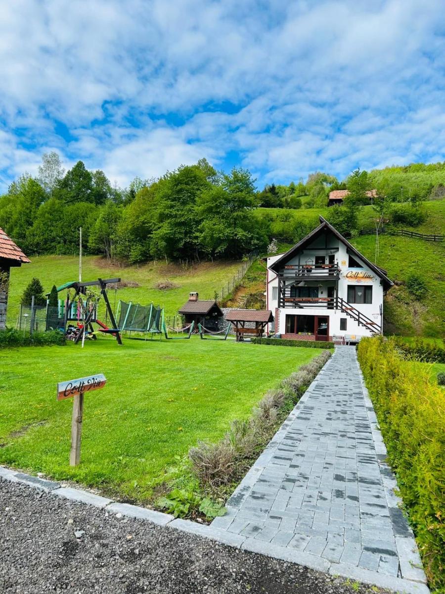 Image 4 of Colț Viu Cabana