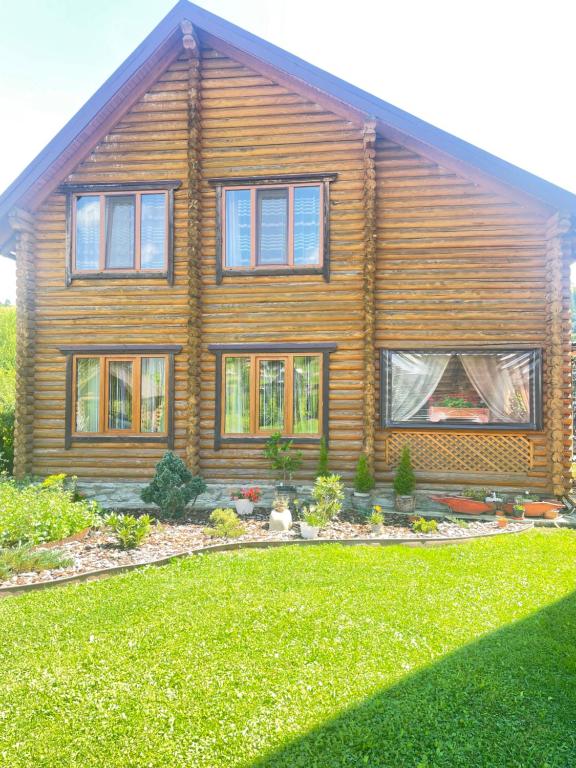 Image 1 of Cottage in Yasinya