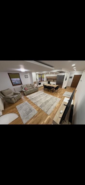 Image 1 of Cozy Central Apartment 2