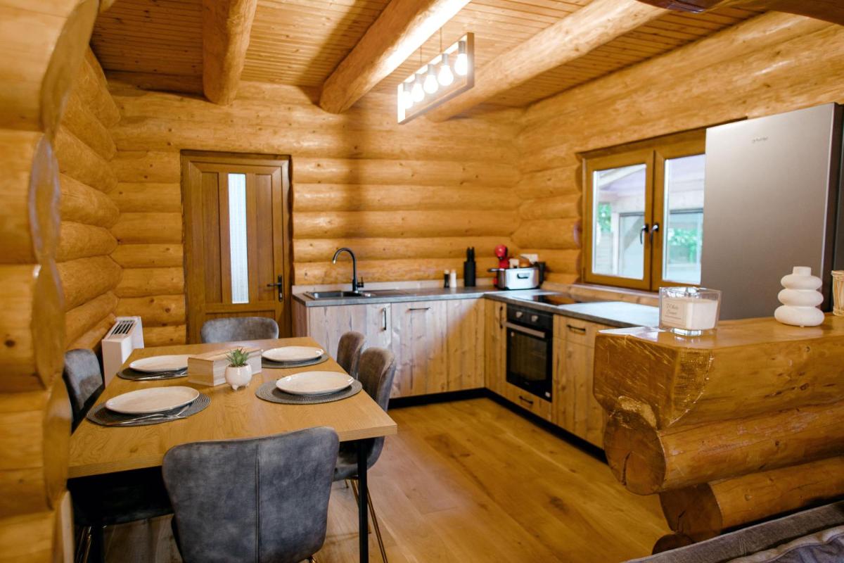 Image 2 of Das Holzhaus