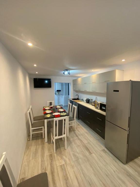 Image 1 of Double D Apartments