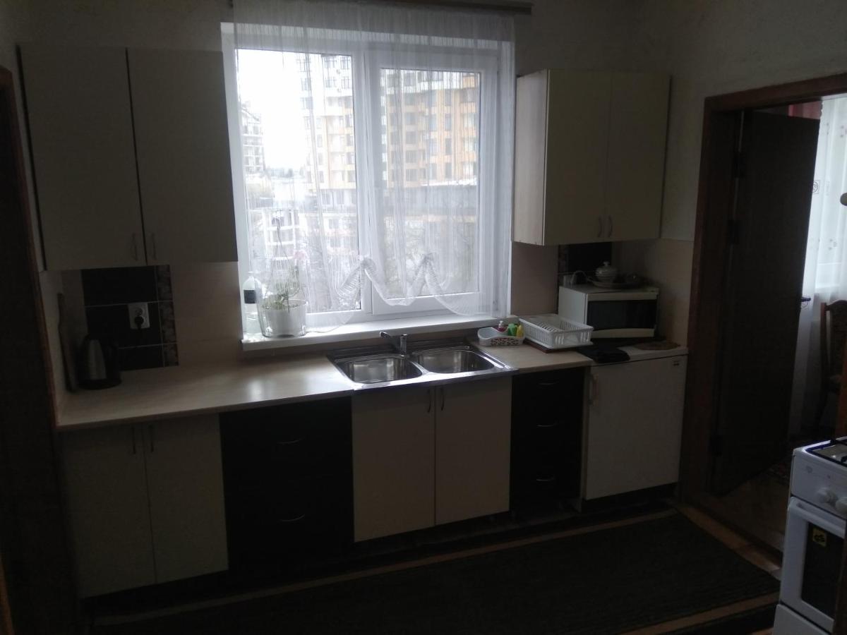 Image 3 of Двохповерховий будинок з двома апартаментами