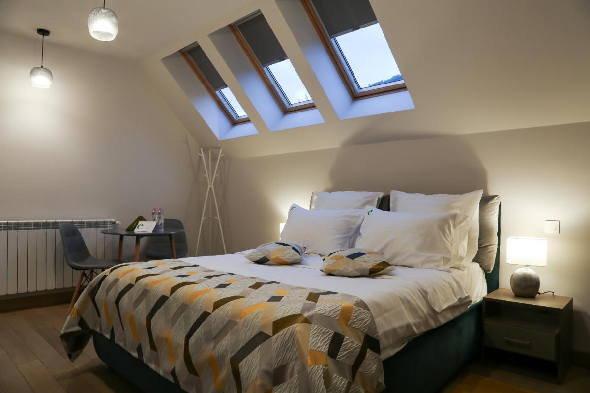 Image 2 of Expecto Apartments