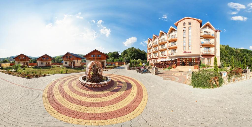 Image 1 of Fantasia Hotel