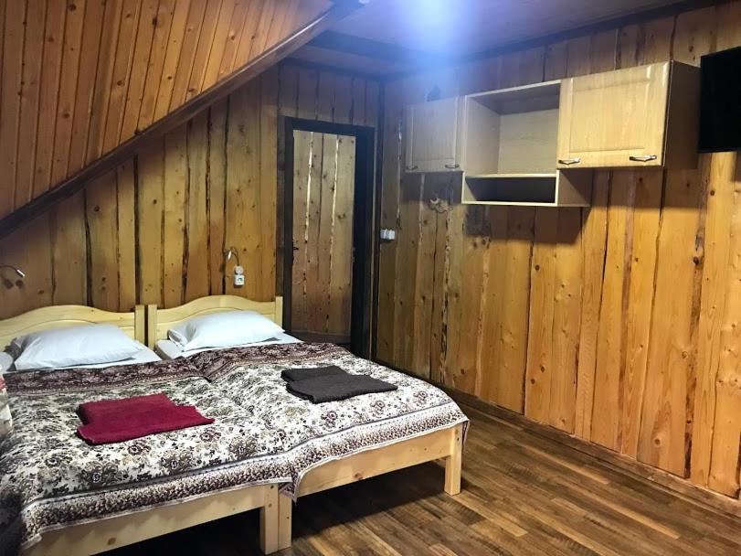 Image 2 of Fayniy Motel