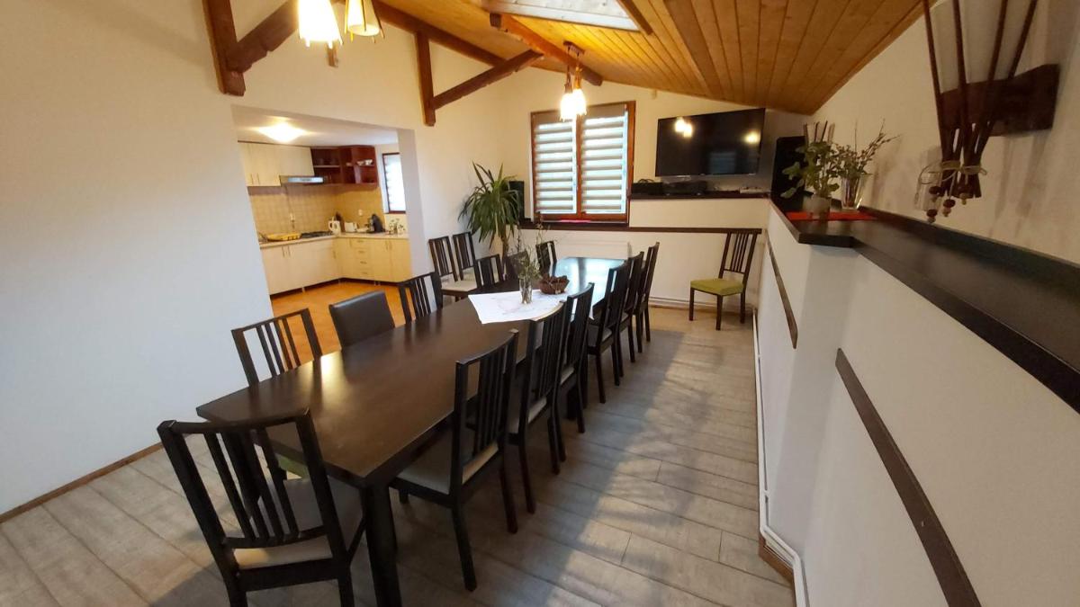 Image 3 of Feher Cabana