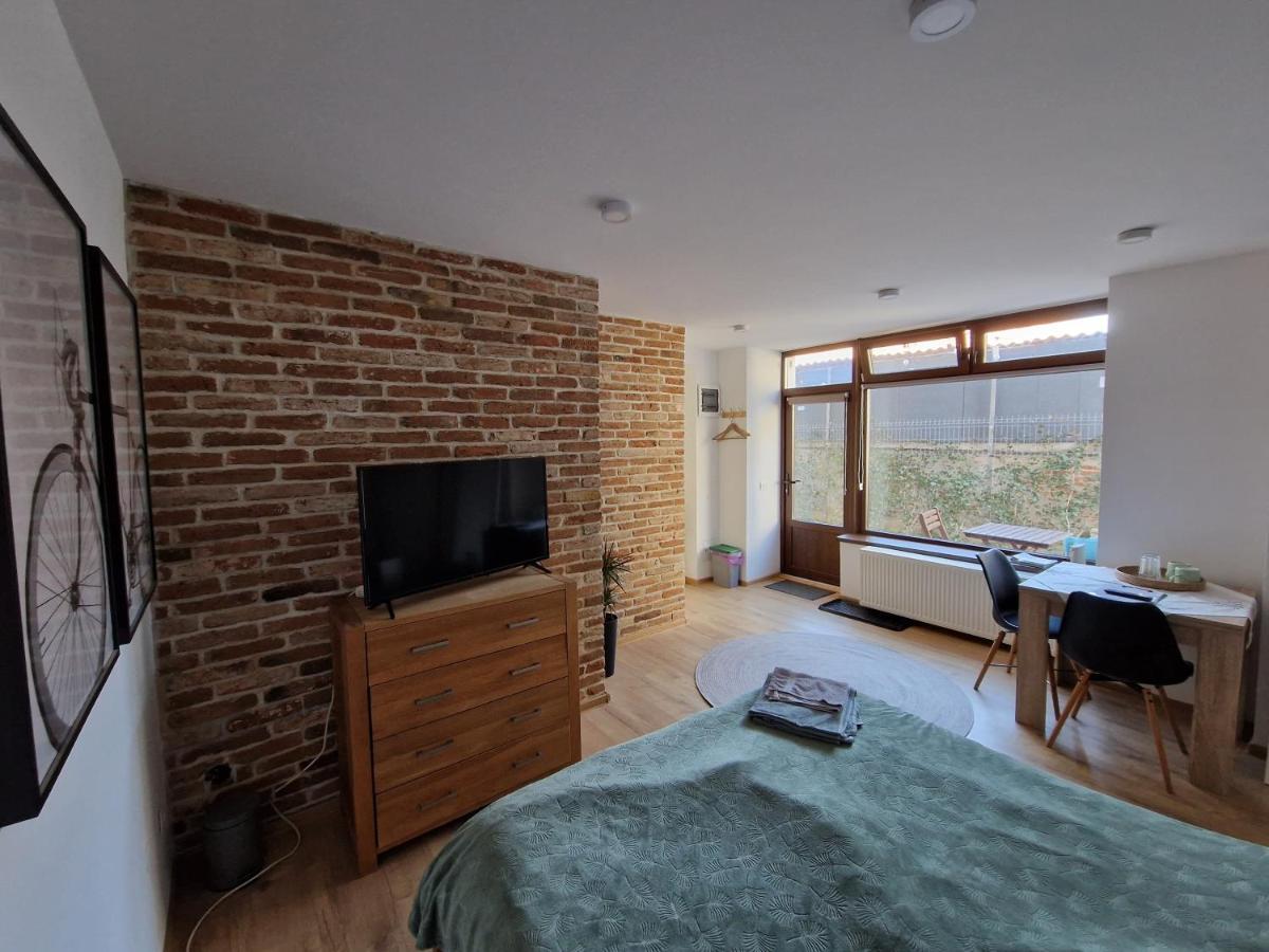 Image 5 of GIRO Guest House
