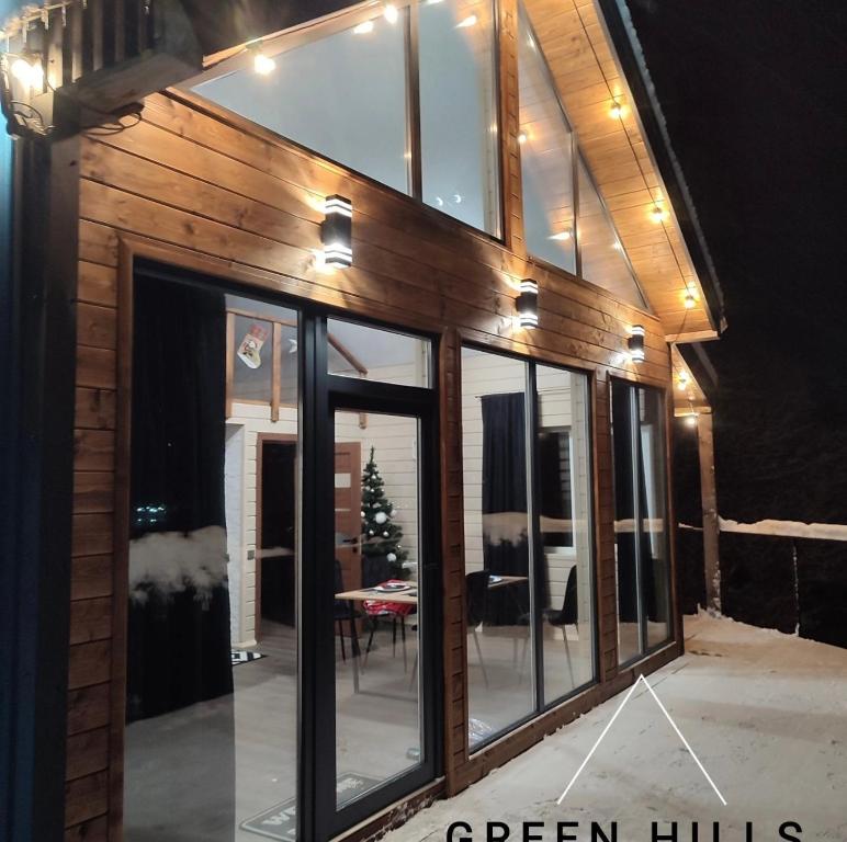Image 1 of Green hills cottage