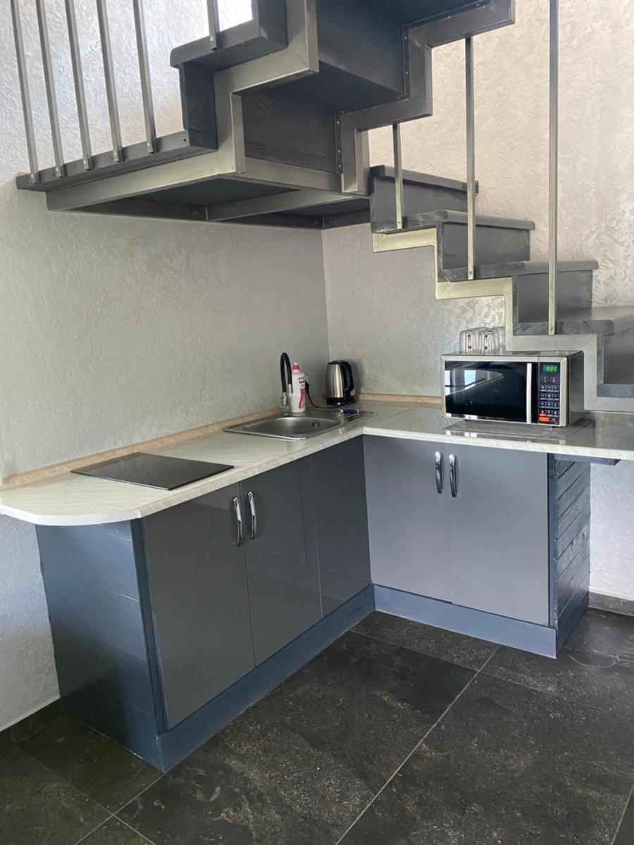 Image 4 of Guta House
