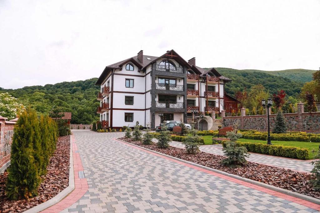 Image 1 of HOTEL Баймонт