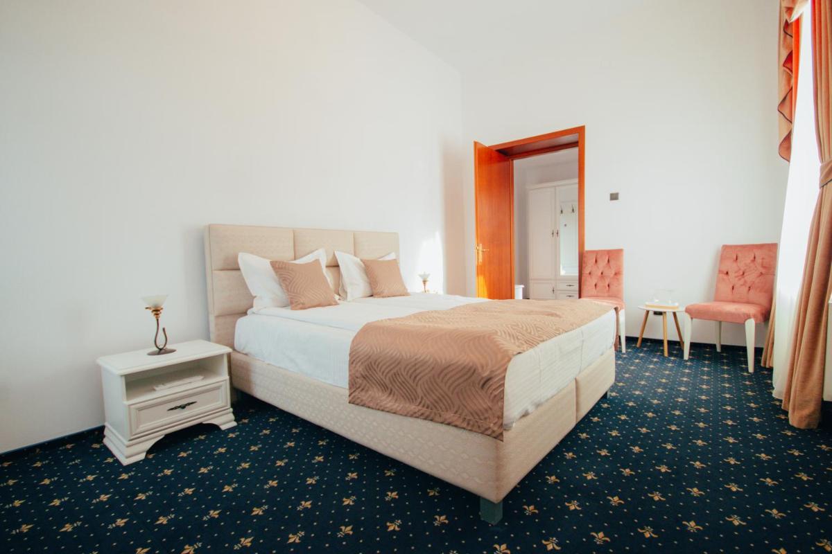 Image 2 of Hotel Carol – Vatra Dornei