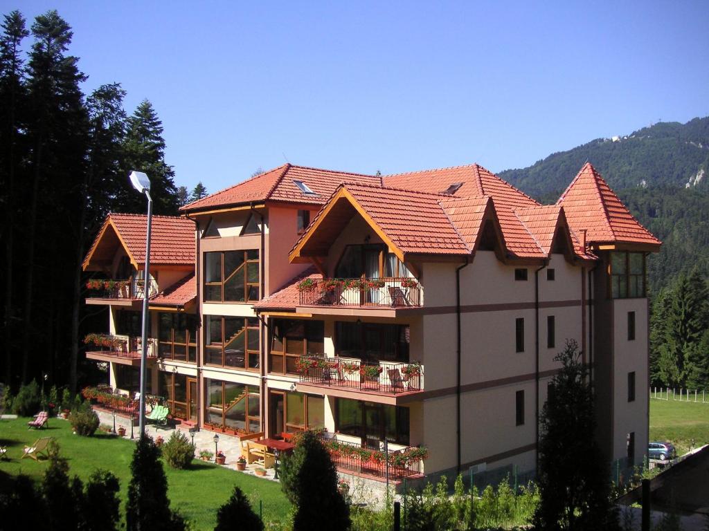 Image 1 of Hotel Cumpatu
