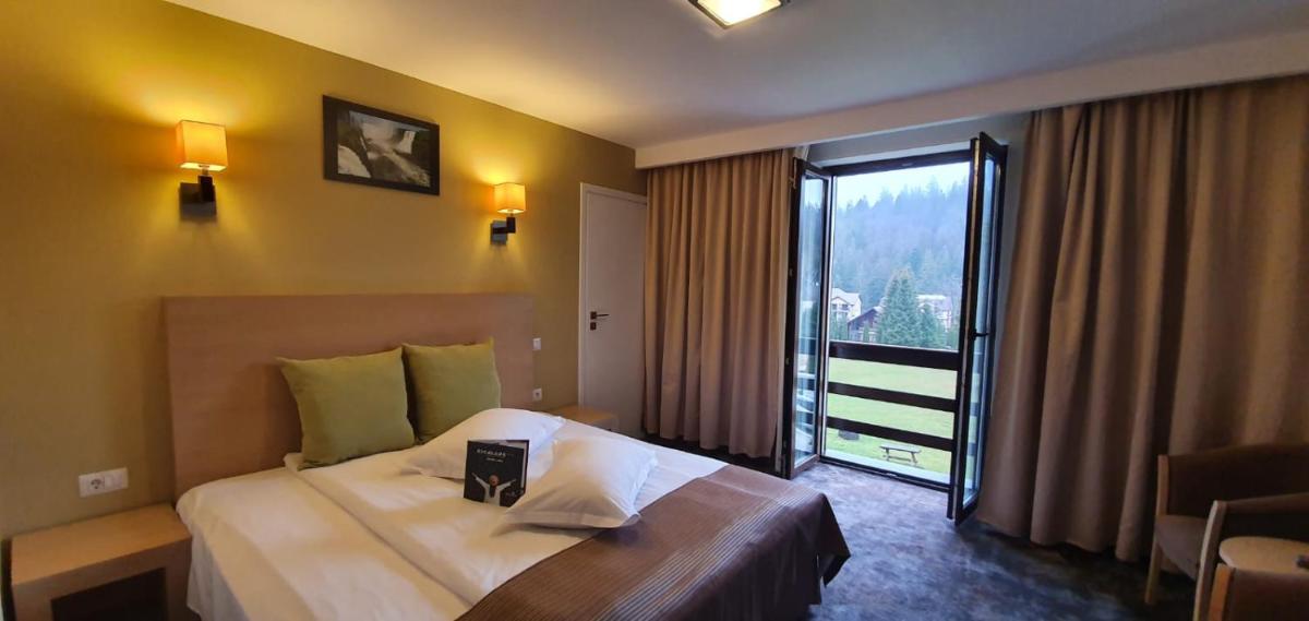 Image 2 of Hotel Escalade