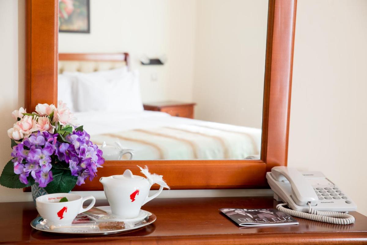Image 2 of Hotel Nemira