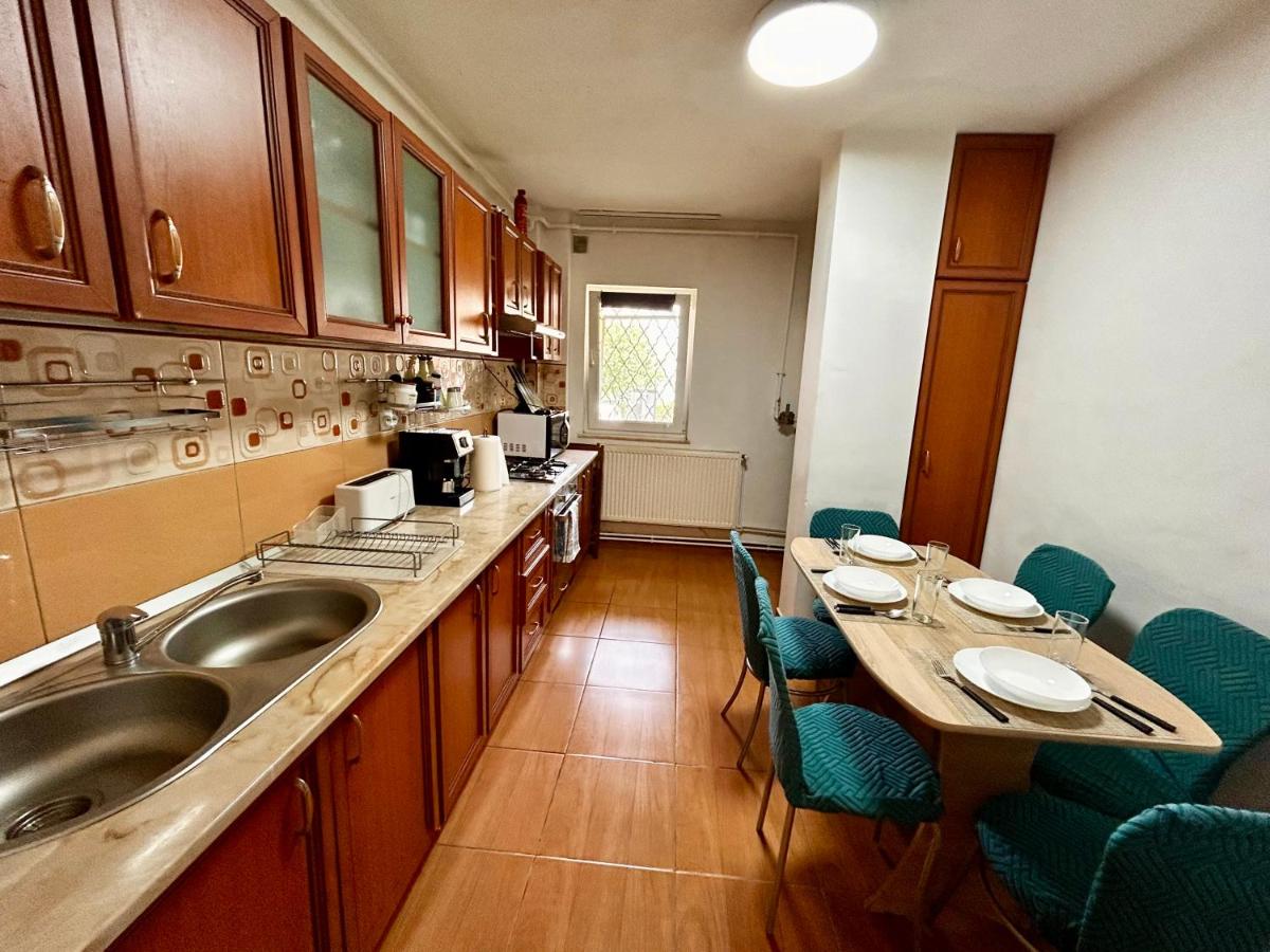 Image 2 of JAD Familiy 4 Rooms Apartment Racadau