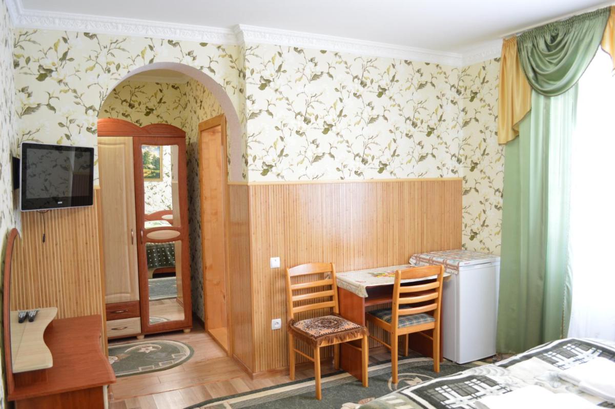 Image 5 of Котедж Любов