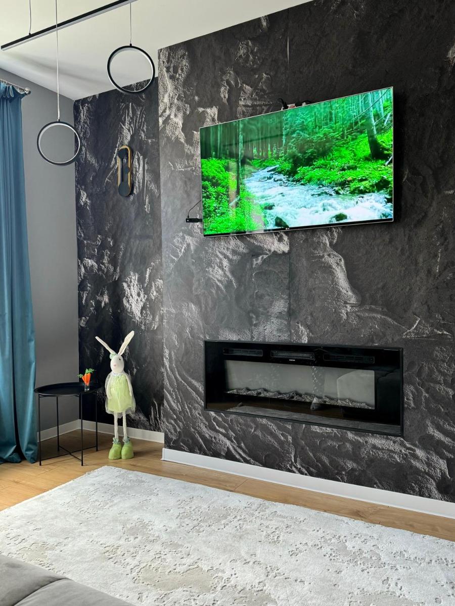 Image 5 of LV Luxury Apart – One minute away from train station