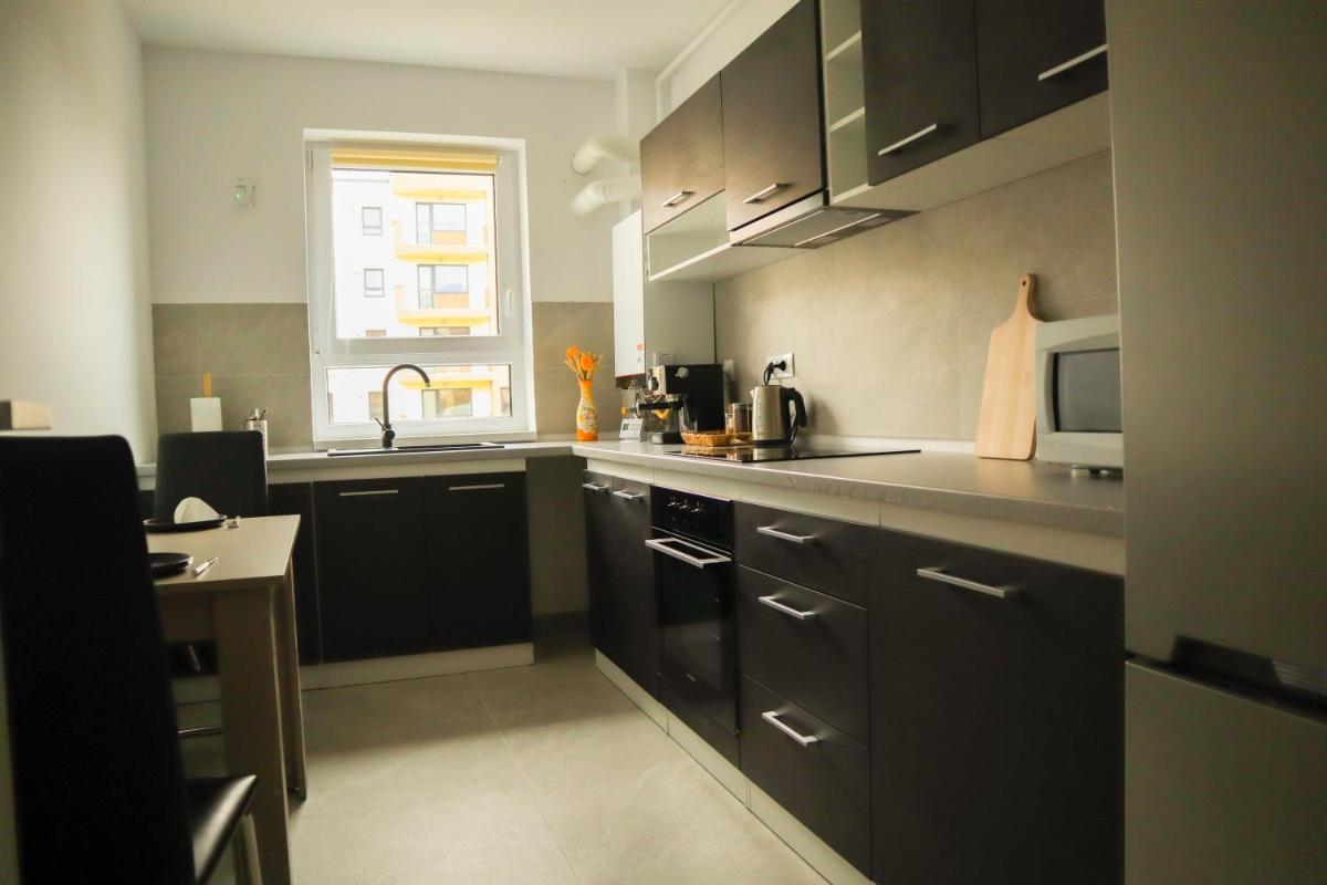 Image 4 of LZR Apartments