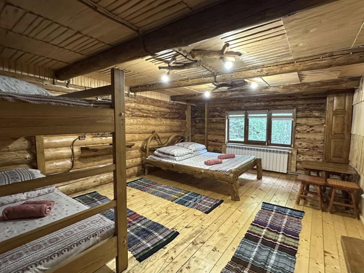 Image 2 of Лісова Хатина-ЧАН