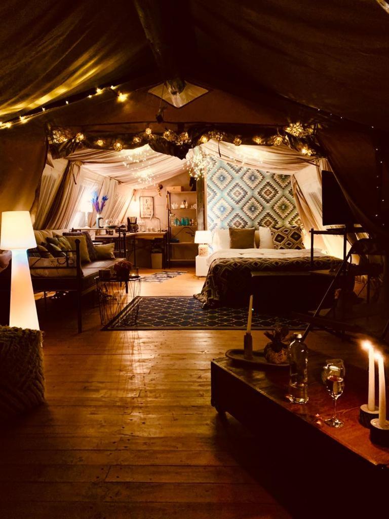 Image 4 of Luxury Lake House & Glamping