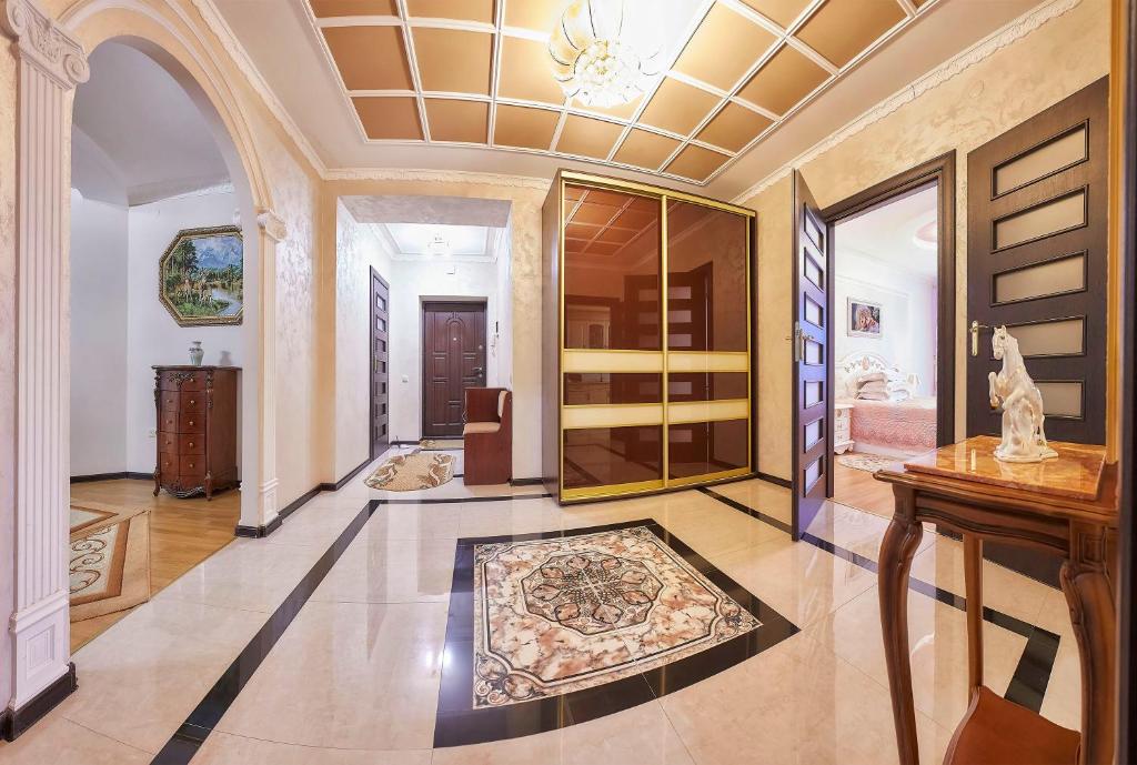 Image 1 of Luxury apartments