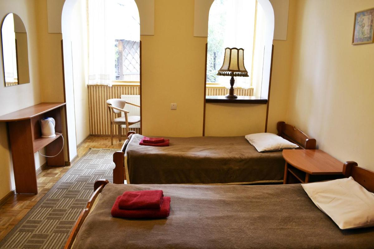 Image 2 of Malvy hotel