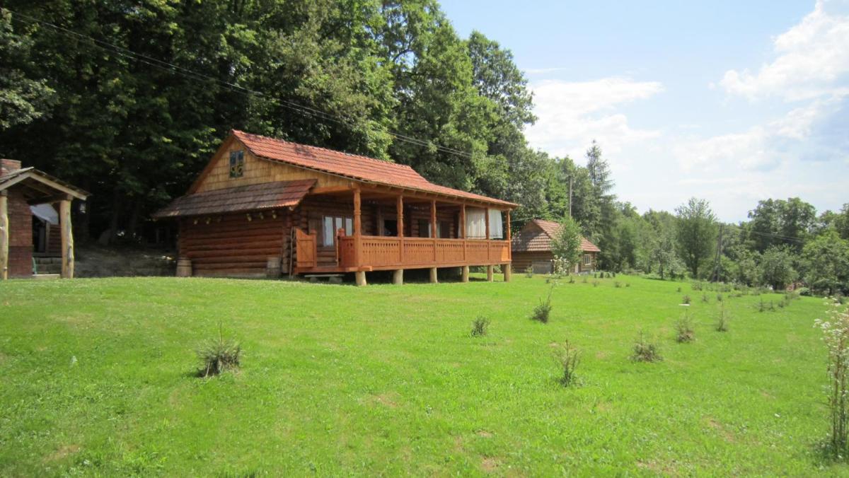 Image 3 of Molfar House