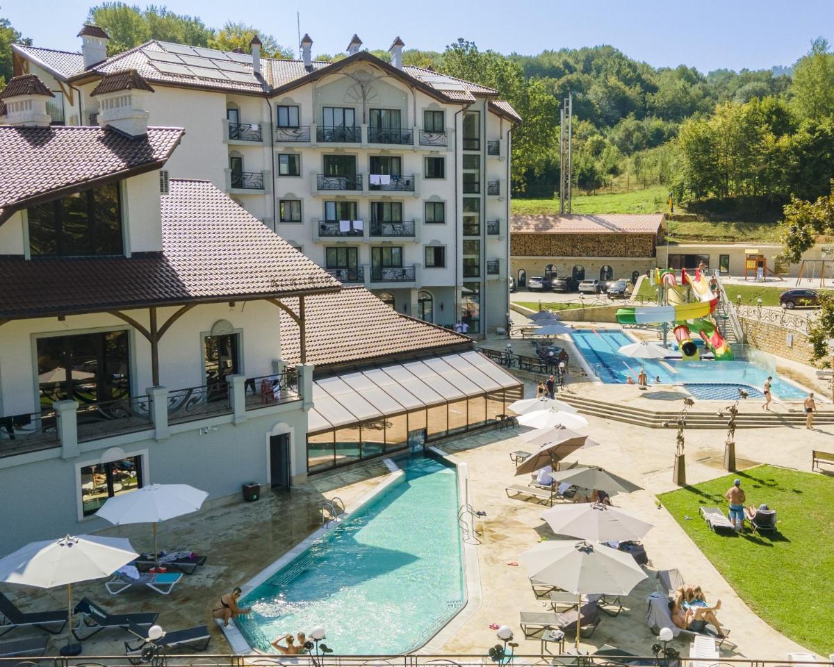 Image 2 of Molfar Resort Hotel & SPA Карпати