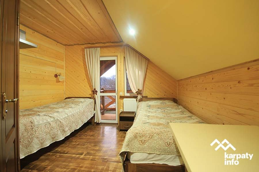 Image 2 of Nad Cheremoshem