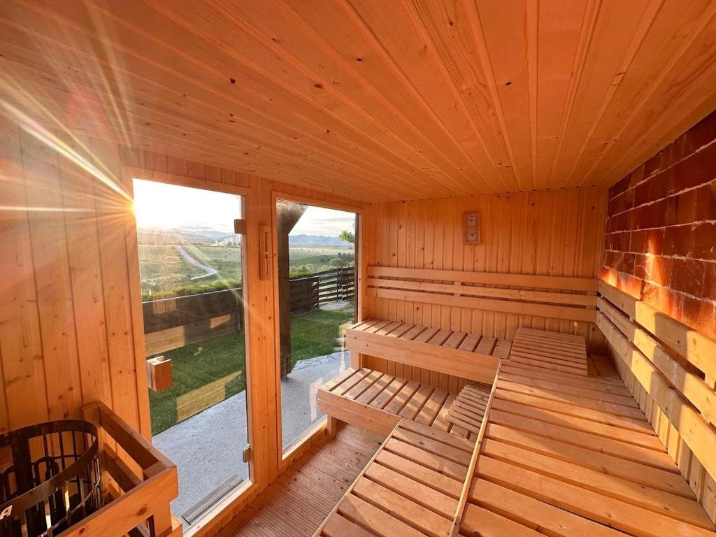 Image 1 of Nature Nest Bran – Adults Only