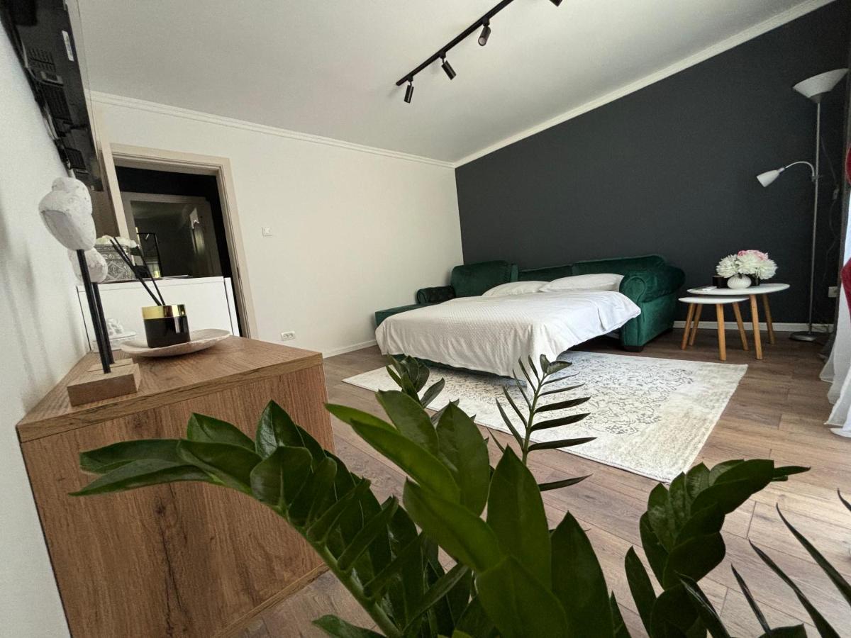 Image 2 of Otilia Home