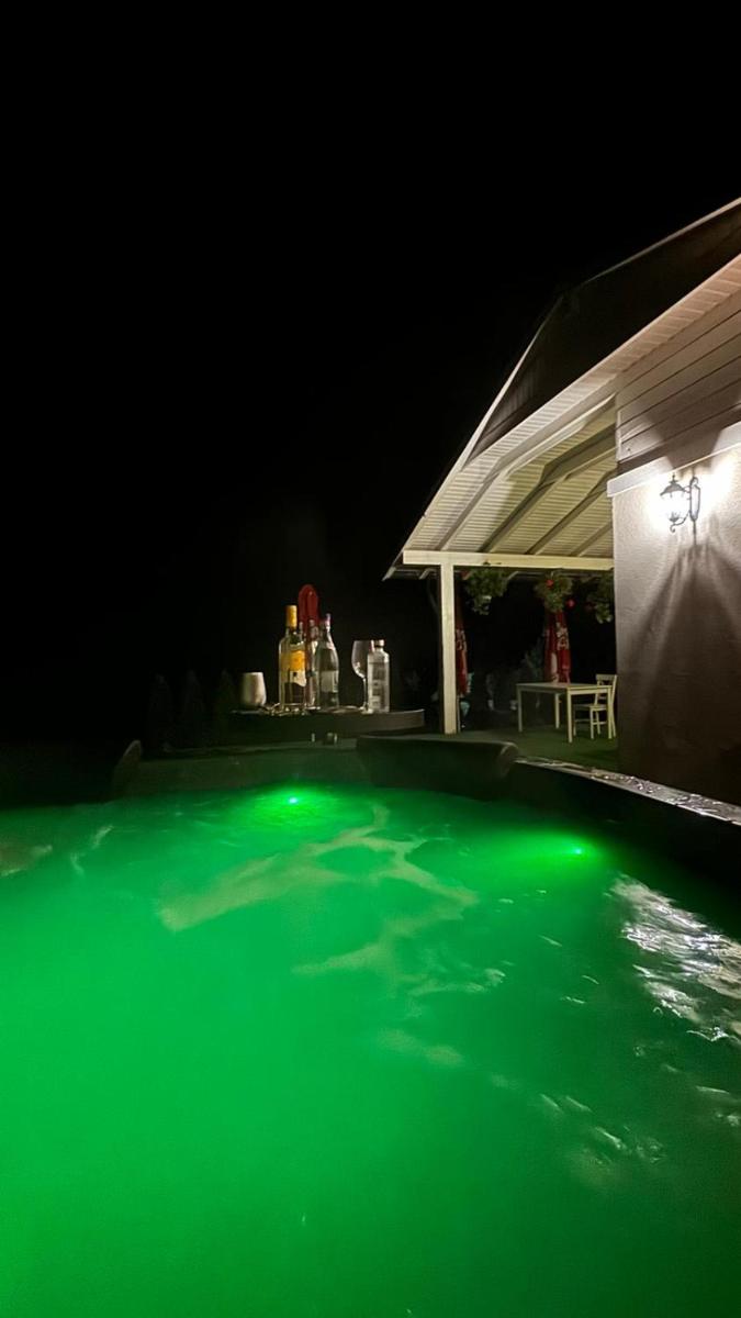 Image 5 of PENSIUNEA DIMITRIOS Relaxare cu jacuzzi pe Valea Cernei