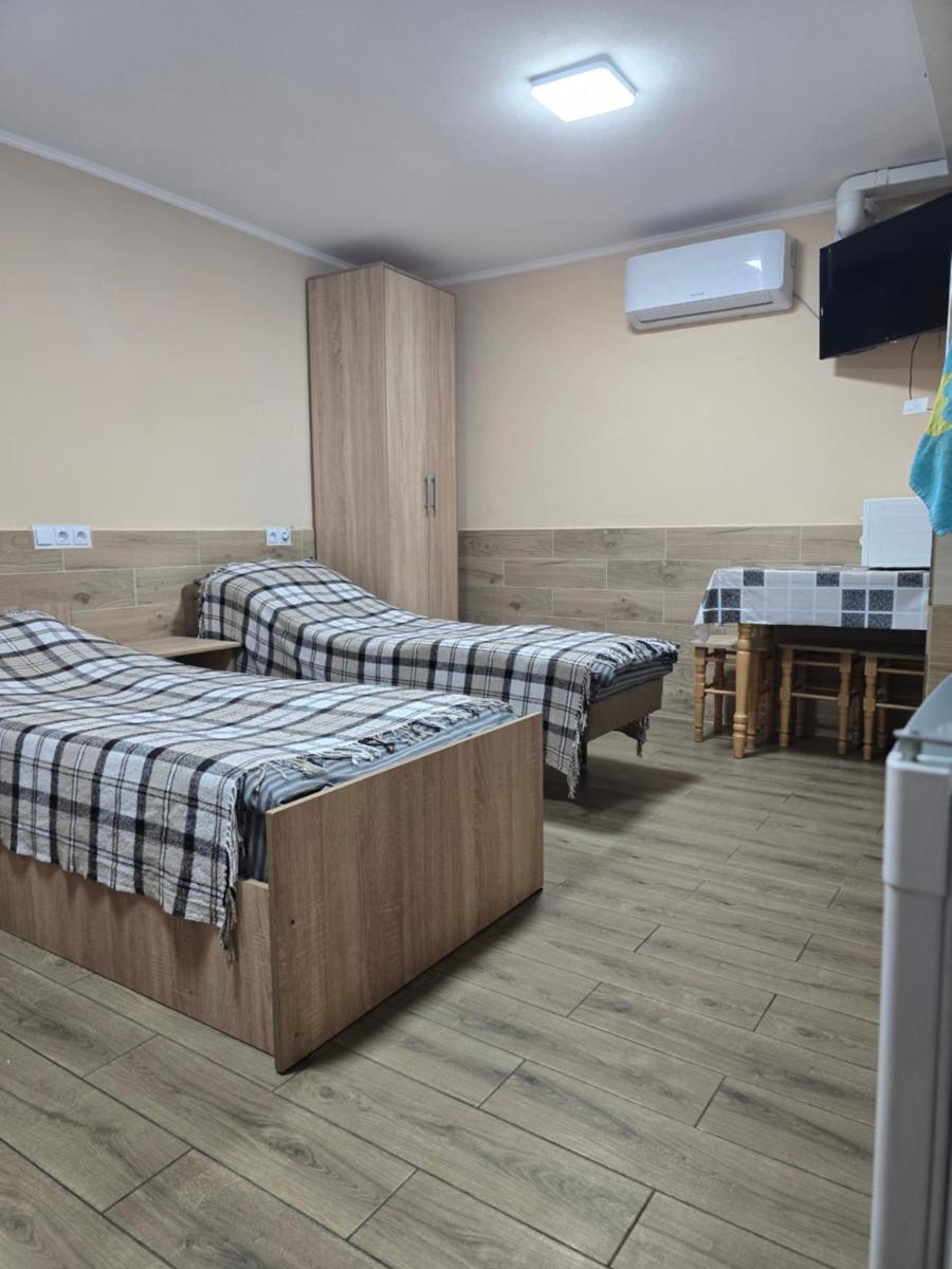 Image 2 of Petite Chambre